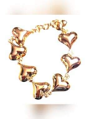 Gold Heart Link Bracelet - Women Jewelry NWOT